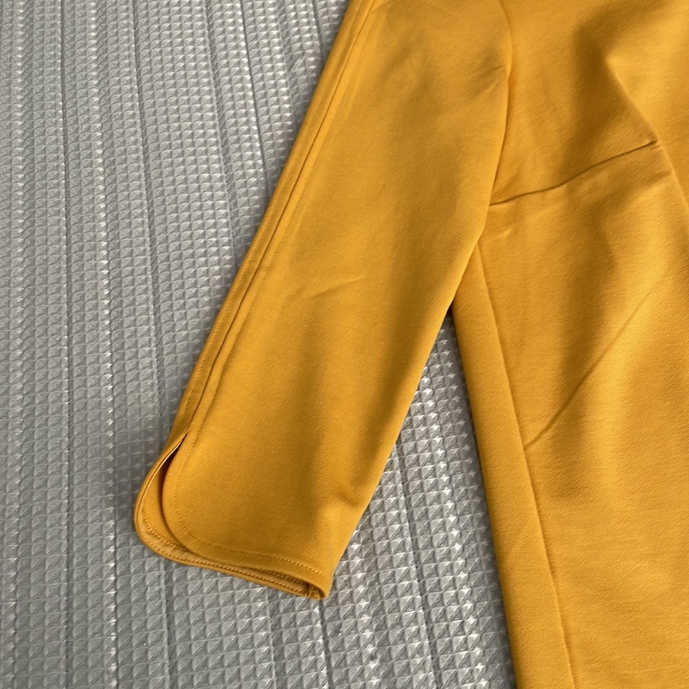 Mock neck blouse - Picture 2 of 7